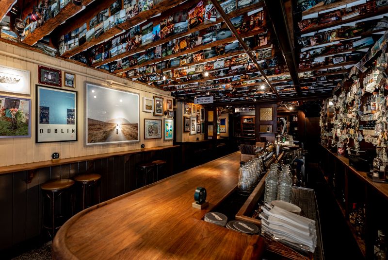 The Dead Rabbit-interior_NA50BB25-51-100-LIP